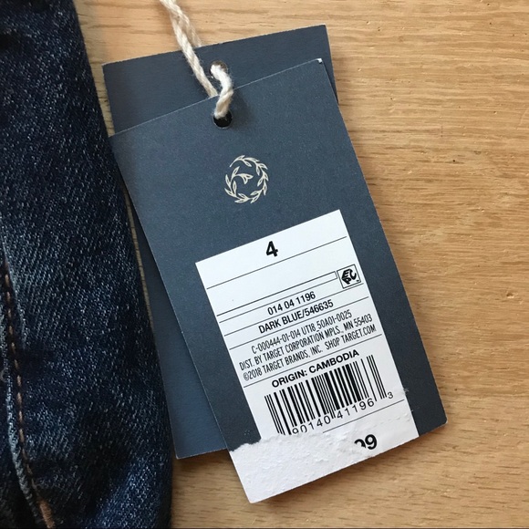 NWT Universal Thread Boyfriend Jeans - Picture 3 of 8